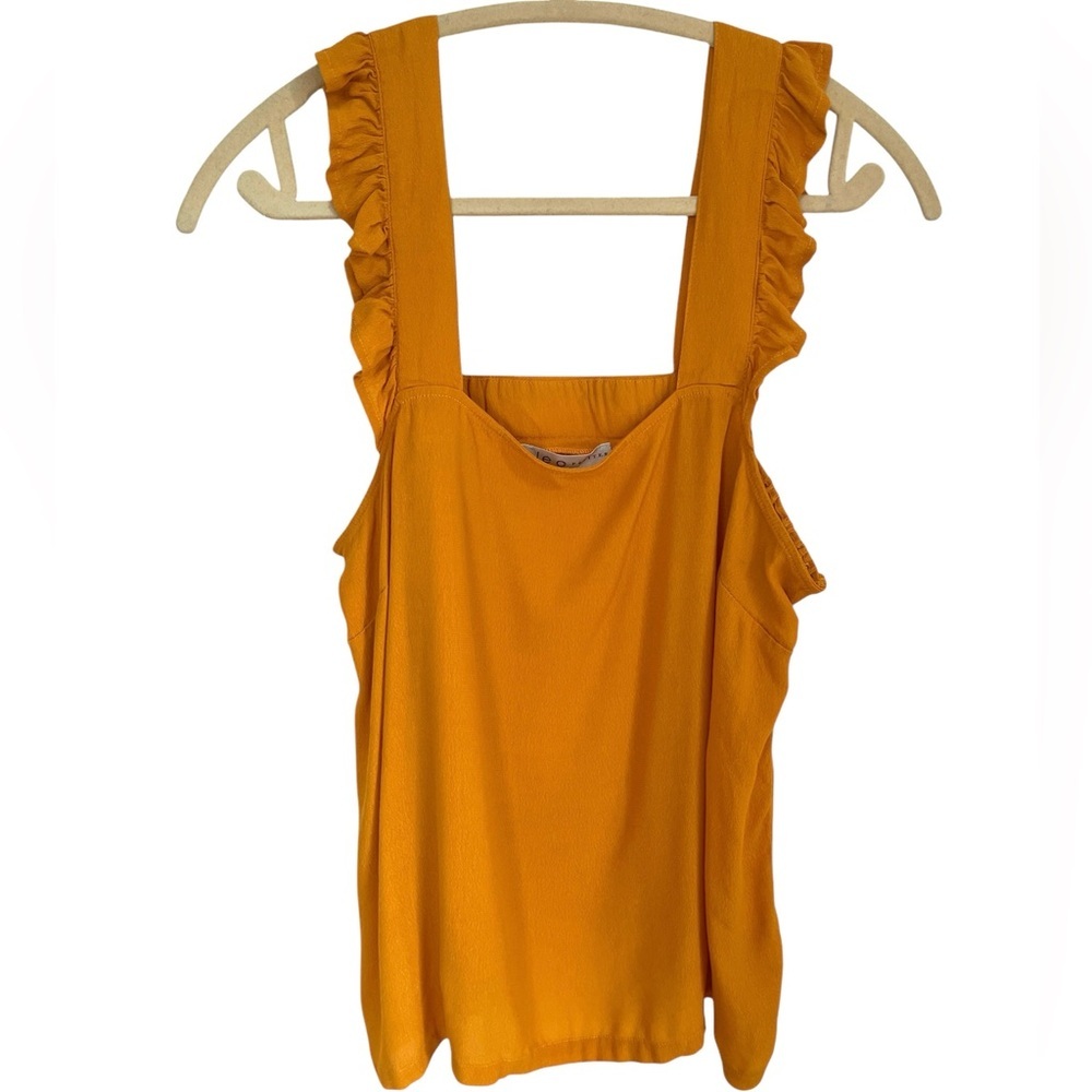 Flowy Cleo Petites Top!